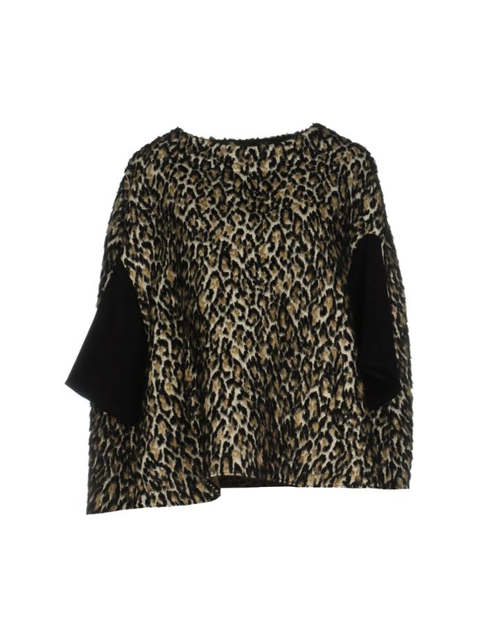 Gotha Capes & Ponchos