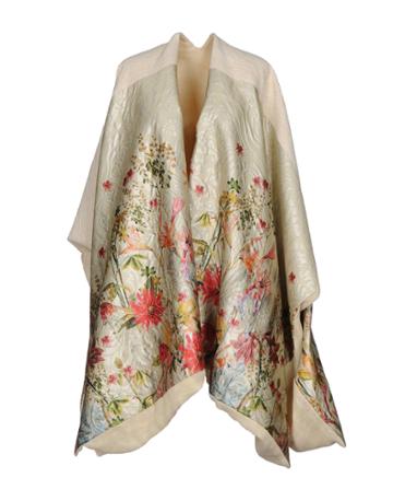Liviana Conti Capes & Ponchos
