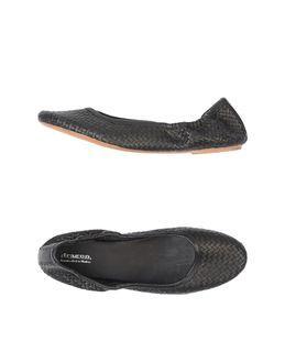 Dragon Ballet Flats