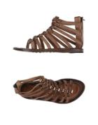 Nylo Sandals