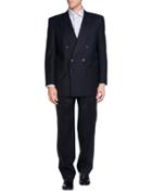 Auzmendi Suits
