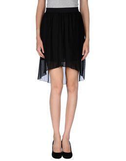 Pour Moi Knee Length Skirts
