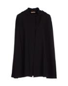Maesta Capes