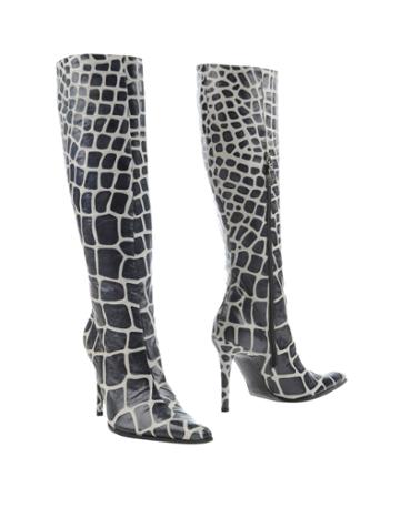 Dibrera Boots