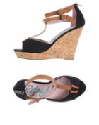 Refresh Sandals