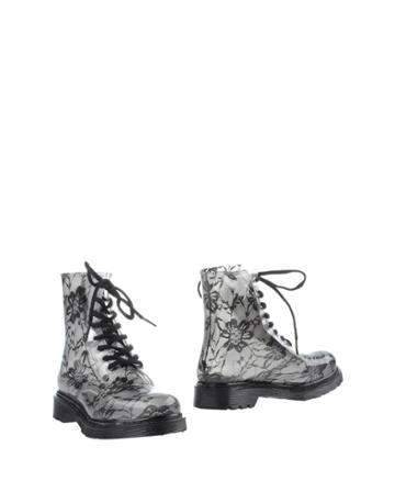 G Six Workshop Ankle Boots