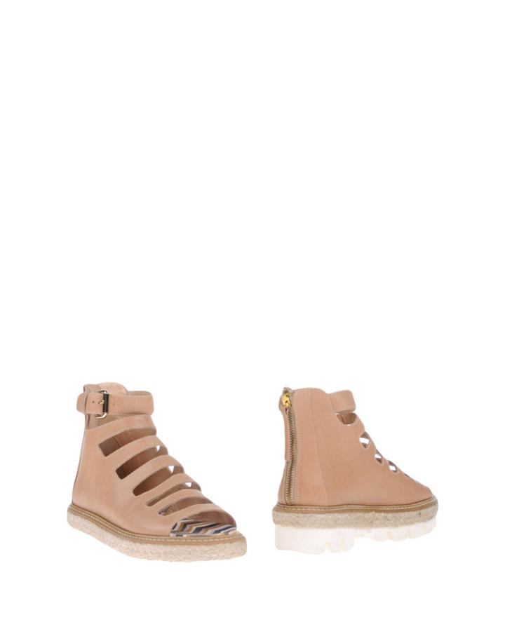 Locker 41 Ankle Boots