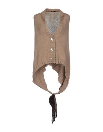 Suerte Capes & Ponchos