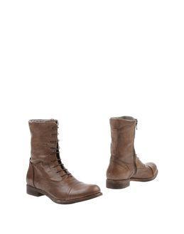 Hal Ankle Boots
