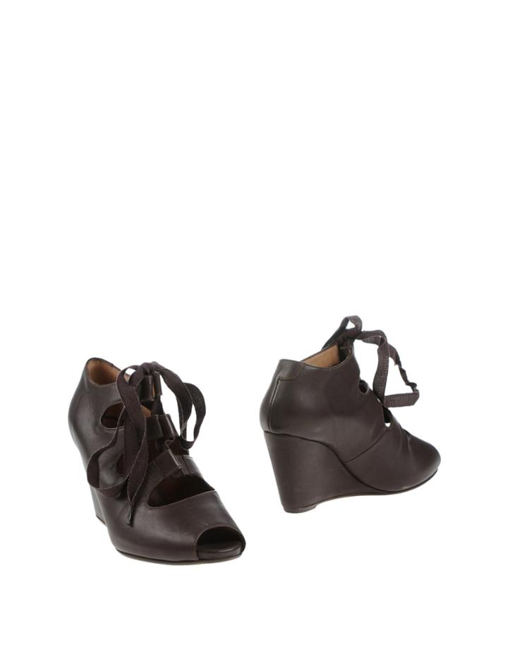 Rose's Roses Booties