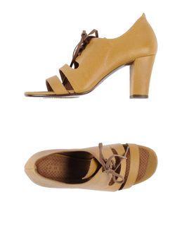 Chie Mihara Lace-up Shoes