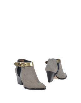 Zoe Lee Ankle Boots