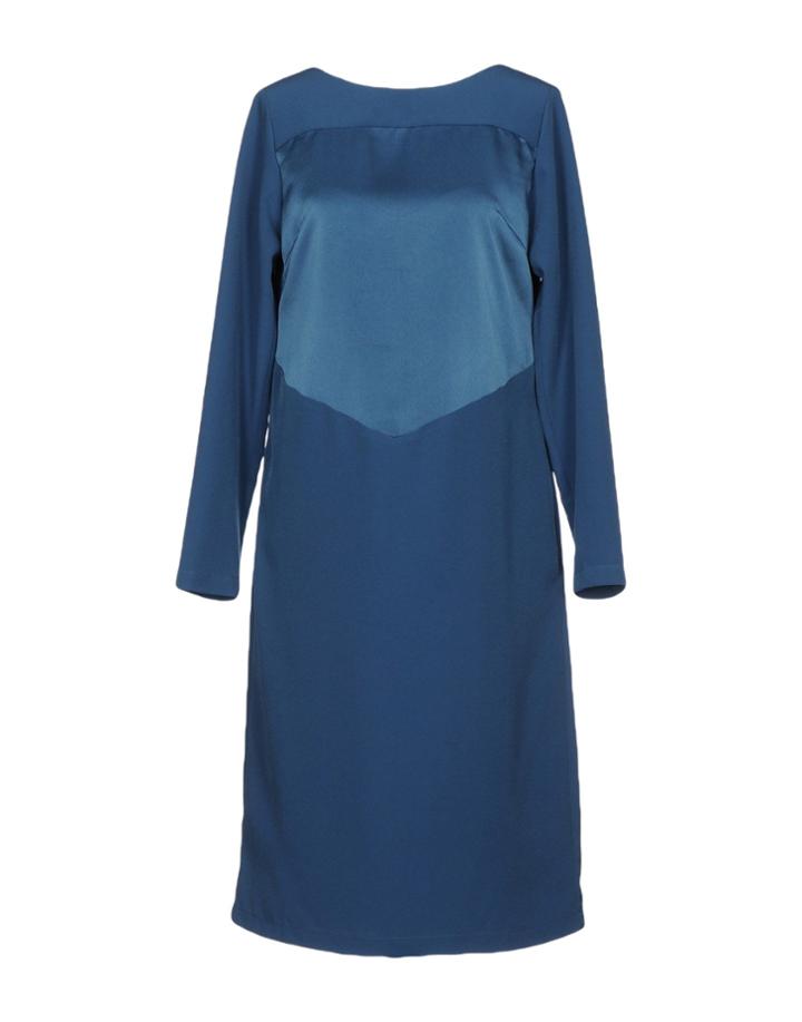 Pupilla Knee-length Dresses