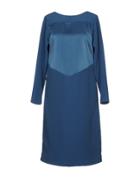 Pupilla Knee-length Dresses