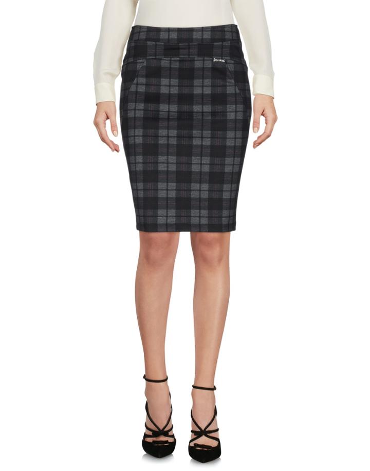 Les Filles Knee Length Skirts