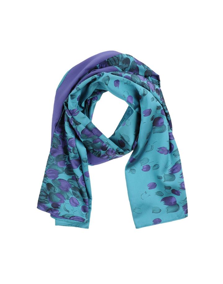 Lanacaprina Scarves