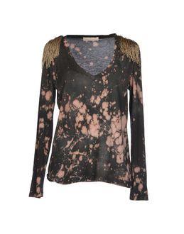 Monica Lendinez T-shirts