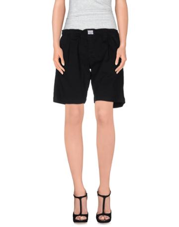 Bakery Supply Co. Bermudas