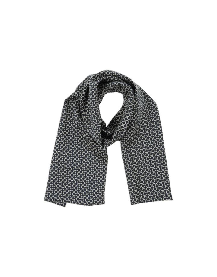 Pauw Oblong Scarves
