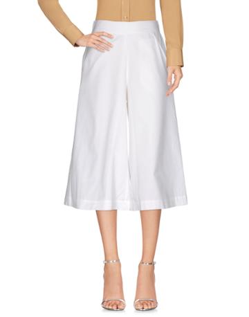 Miki Thumb 3/4-length Shorts