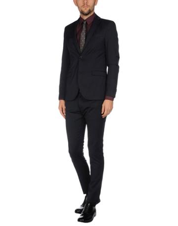 Illogico Suits