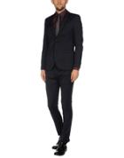 Illogico Suits