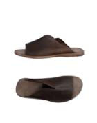Uit Sandals