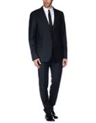 Duca D'andrea Suits