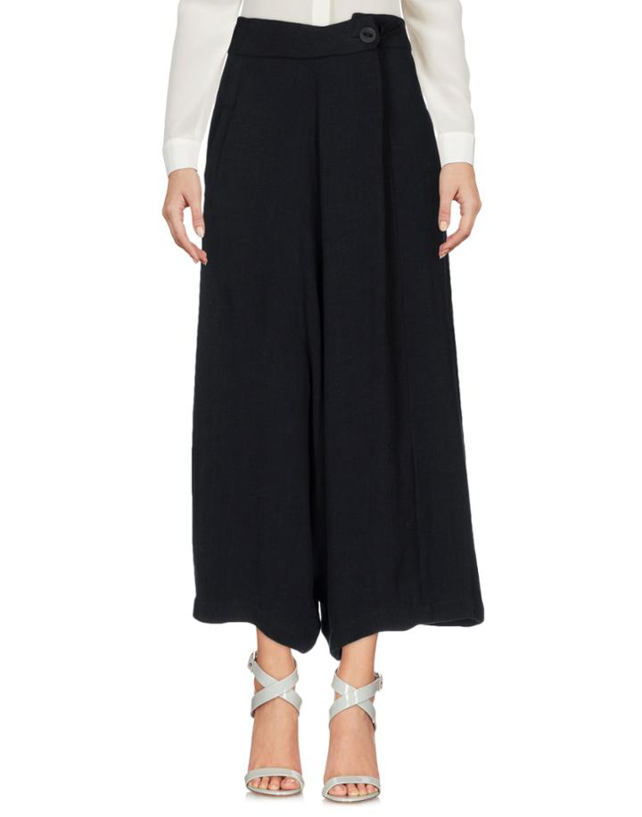 Area By Barbara Bologna 3/4-length Shorts