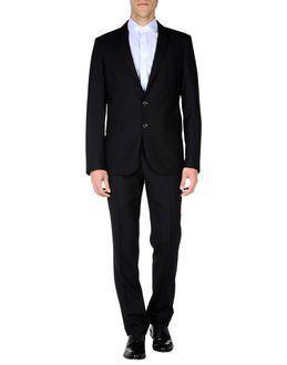 Byblos Suits