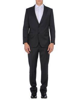 Pennesi Suits