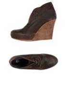 Le Scarpe Di Lou Lace-up Shoes