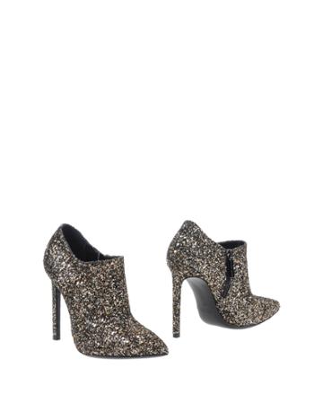 Susana Traca Booties