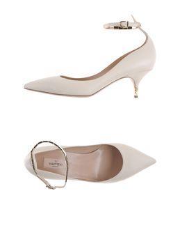 Valentino Garavani Pumps