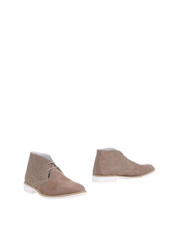 Clothes Collection Ankle Boots