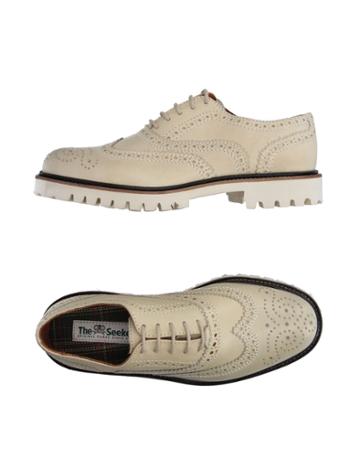 The Seeker Lace-up Shoes