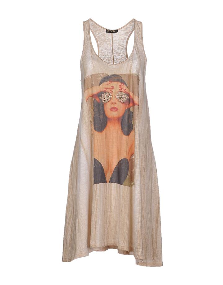 Romeo & Julieta Knee-length Dresses