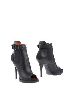 Givenchy Ankle Boots   Item 44489704