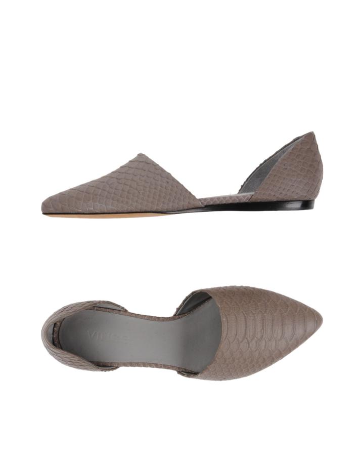 Vince. Ballet Flats
