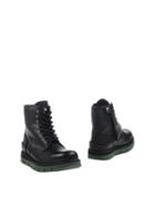 L(!)w Brand Ankle Boots