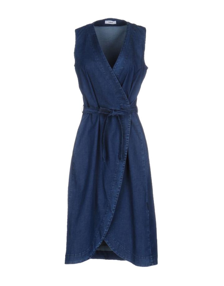 Haikure Knee-length Dresses