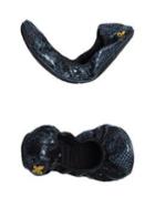 Butterfly Twists Ballet Flats