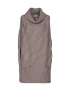 Agnona Capes