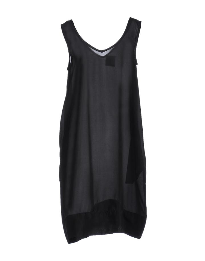 Ki Knee-length Dresses