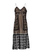 Vanessa Scott 3/4 Length Dresses