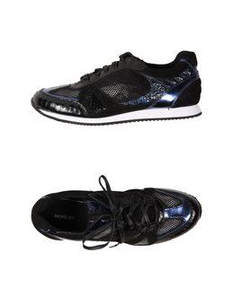 Rachel Zoe Sneakers