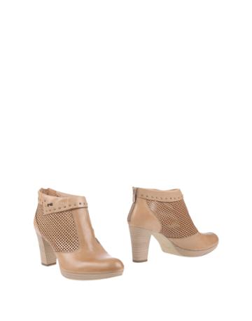 Nero Giardini Booties