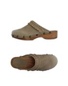 Tatoosh Mules
