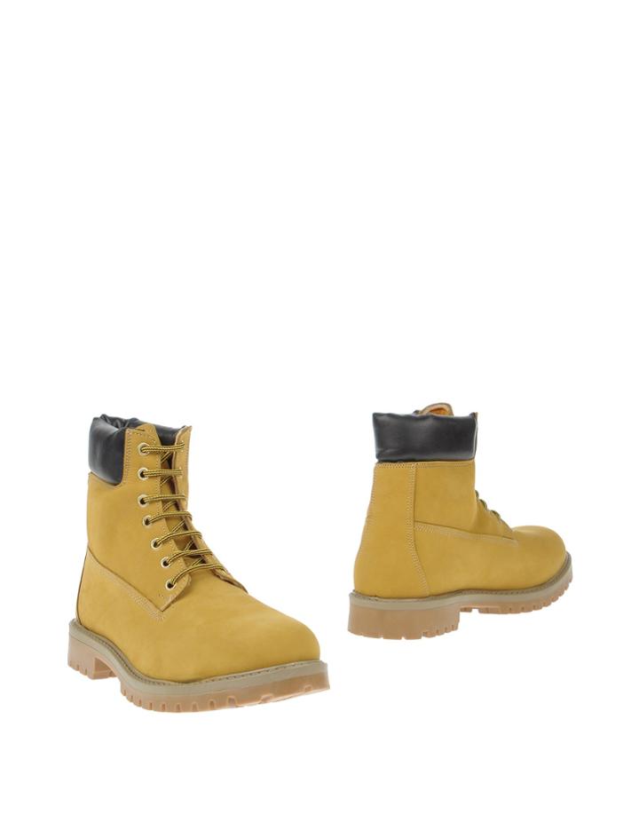 Bercos Ankle Boots