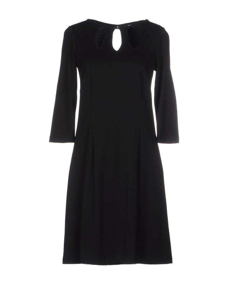 Anna's Short Dresses